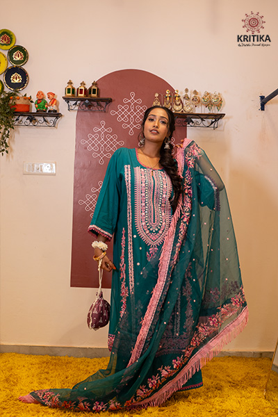 Afroz Suit