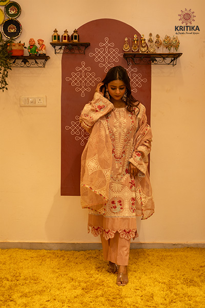 Gulposh Suit Gallery Image 2