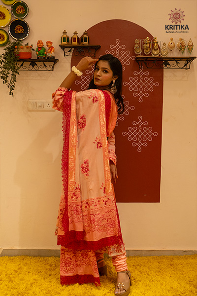 Inayat Suit