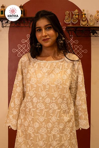 Malini Gallery Image 2
