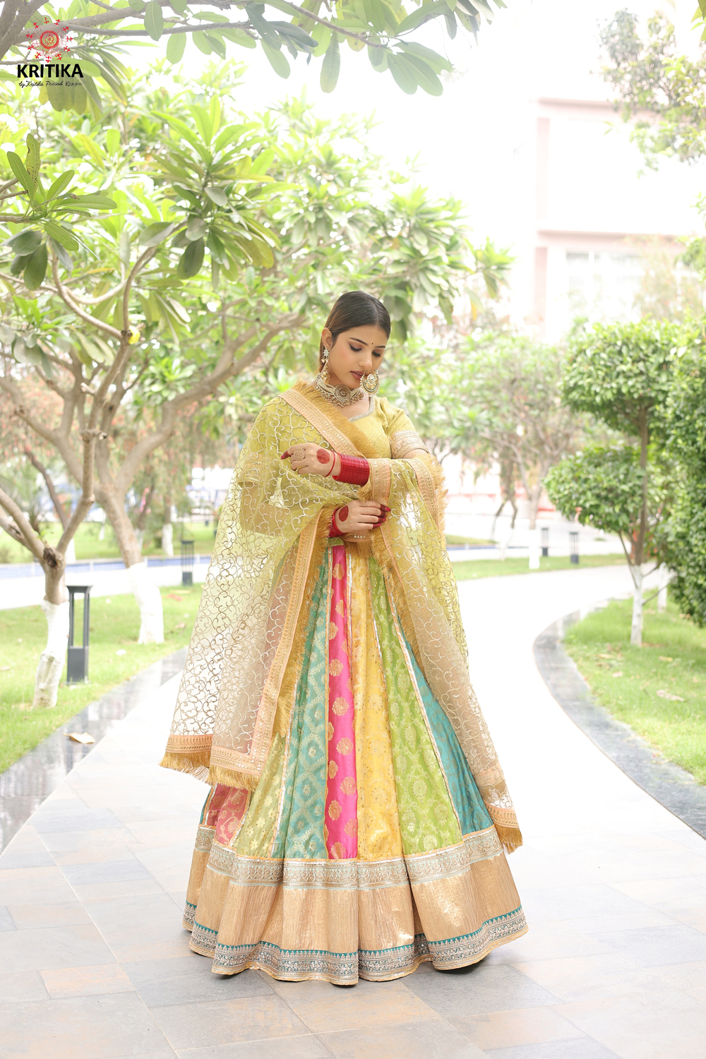 Shafaq Lehenga Gallery Image 2
