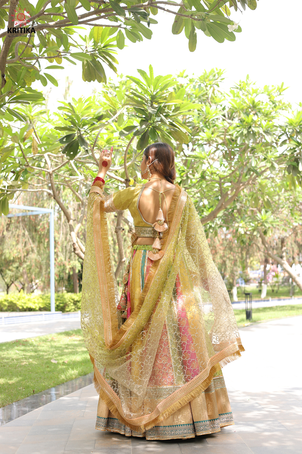 Shafaq Lehenga Gallery Image 11