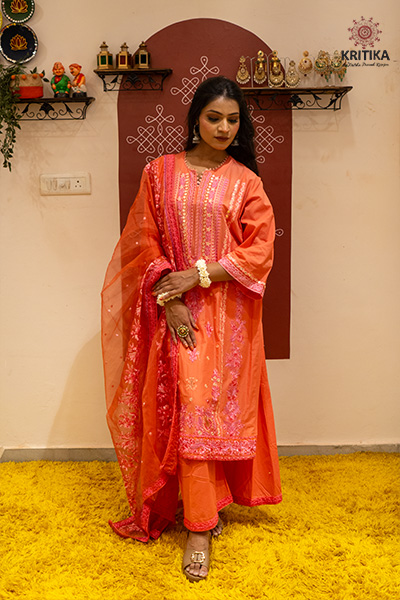 Shafaq Suit Gallery Image 3