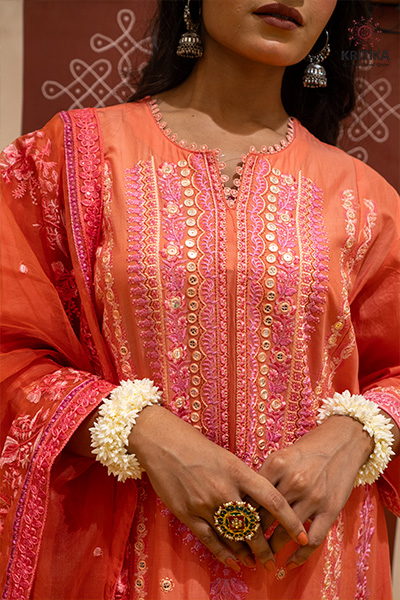 Shafaq Suit Gallery Image 4