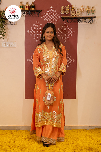 Vayuja Suit