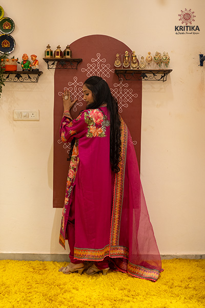 Zareen Suit Gallery Image 2